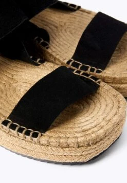 Oysho Sandali Con ZeppaBlack Donna Sandali OY111A0BV-Q11 -Oysho Negozio 084943fd465749a98f69052c657050ff