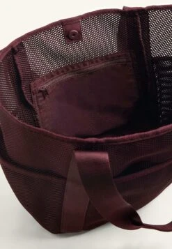 Oysho SHOPPER - Shopping Bag - Dark Red -Oysho Negozio 0dbe7d1cbbf4438f88278b76daa97ee3