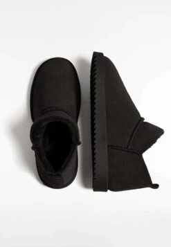 Oysho Stivali Da Neve Black Donna Stivali OY111X00L-Q11 -Oysho Negozio 1a126d07a5dd42e38b33ca70281e7e1b