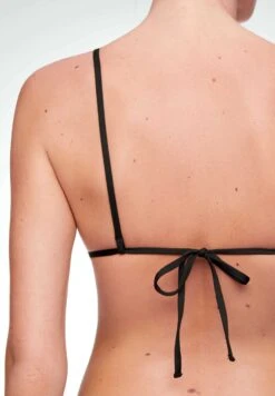 Oysho Beaded TriangleBikini Pezzo SopraBlack Donna Moda Mare OY181J0BZ-Q11 -Oysho Negozio 1e88927970cd43338d1f378eb3b9b03b
