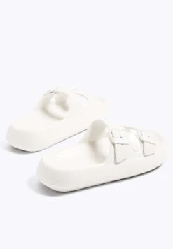 Oysho Buckle Moulded - Ciabatte Da Mare - White -Oysho Negozio 23824c3d2a9d4ccc9c74efdbaedc09c3