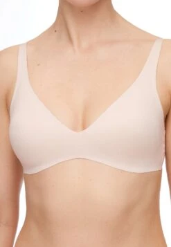 Oysho Invisible Laser Cut Halter Style Reggiseno A TriangoloPink Donna Intimo OY181A0SI-J11 -Oysho Negozio 243a4694aa774f53a5c98ee301dede7f