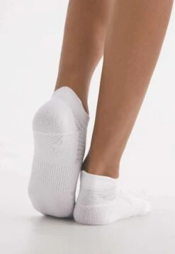 Oysho 3 PairsCalziniWhite Donna Calze OY141J00Y-A11 -Oysho Negozio 246d6b3cd9d149438214d778c94a586d