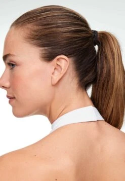 Oysho Open Back Comfortlux Halter - Top - White 14 Oysho Open Back Comfortlux Halter - Top - White -Oysho Negozio 2508eebf2fba4220be0ab960b7f254bd