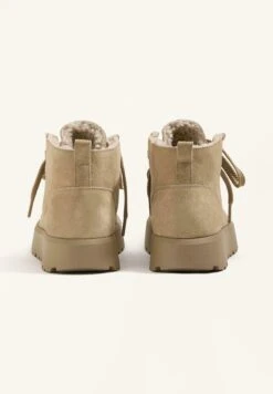 Oysho Stivali Da Neve - Light Brown -Oysho Negozio 2f27b594de5d4d848f6604c568a36a81