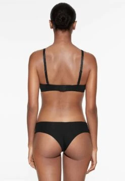 Oysho Invisible BrazilianSlipBlack Donna Intimo OY181R1AV-Q11 -Oysho Negozio 33a3e47ab43c4206acfdfa74c1005c9c