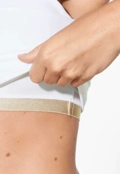 Oysho Compressive Tank- Top - White -Oysho Negozio 3530a9bfcc73419aa0b093d1ff6089ed