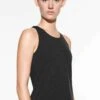 Oysho Cross Back TopBlack Donna T-shirt E Top OY141D09E-Q11 -Oysho Negozio 3cf84b3a533a4f5fb6404c11f90e321f