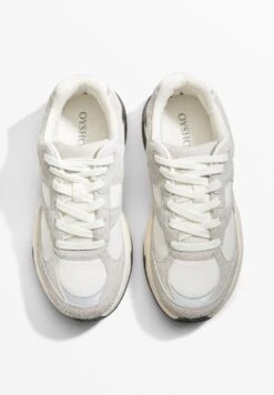 Oysho VIBRAM - Sneakers Basse - Grey -Oysho Negozio 3e685941994a40f9aa45eb7bf3eb7af4