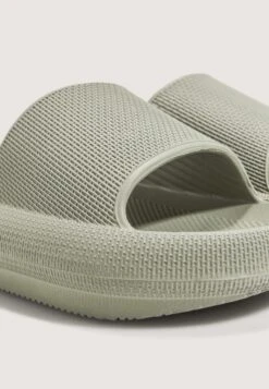 Oysho Ciabatte Da Mare - Khaki -Oysho Negozio 3ec9c94d36344c9a85b8db711b57879d