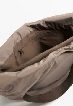 Oysho SHOPPER WITH CONTRASTING HANDLE - Shopping Bag - Brown -Oysho Negozio 3ecf0bfc59e145358407fa61e0e91c90