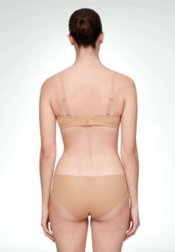 Oysho ClassicReggiseno Con FerrettoSalmon Donna Intimo OY181A0VA-H11 10 Oysho ClassicReggiseno Con FerrettoSalmon Donna Intimo OY181A0VA-H11 -Oysho Negozio 3f95c3ee180842979365042b885081c6