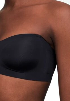 Oysho InvisibleWith Removable StrapsReggiseno Con Spalline RegolabiliBlack Donna Intimo OY181A0VD-Q11 -Oysho Negozio 4600133b407f43bfad767b2d13472b27