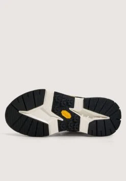 Oysho Sneakers BasseBlack Donna Sneakers OY141A01R-Q11 15 Oysho Sneakers BasseBlack Donna Sneakers OY141A01R-Q11 -Oysho Negozio 49b0f41872ab425c8f2805c5f13236b9