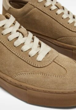 Oysho Sneakers BasseBrown Donna Sneakers OY111A0CI-O11 -Oysho Negozio 4dfd571567a94d9ea1340d227e088d35