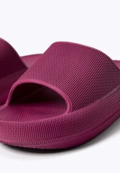 Oysho Ciabatte Da Mare - Purple -Oysho Negozio 4e22369132164314bb786ead7c10a1e0