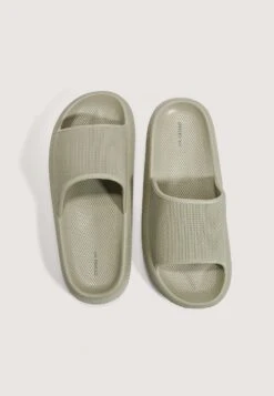 Oysho Ciabatte Da Mare - Khaki -Oysho Negozio 50794bdfb69d4578bff91bca2395031c