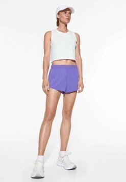 Oysho Cropped Microperforated Technical Sleeveless TopWhite Donna T-shirt E Top OY141D097-A11 -Oysho Negozio 57d5d1f1b10a425cbf0d94d6196eb3a8