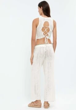 Oysho Cropped CrochetTopOff White Donna T-shirt E Top OY121I07E-A11 11 Oysho Cropped CrochetTopOff White Donna T-shirt E Top OY121I07E-A11 -Oysho Negozio 678142f74ebb4d998674408dfbc5df9a