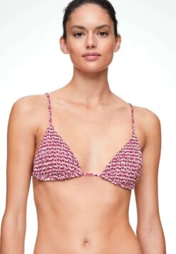 Oysho Smock Stamp Print TriangleBikini Pezzo SopraNeon Pink Donna Moda Mare OY181E00F-J11 13 Oysho Smock Stamp Print TriangleBikini Pezzo SopraNeon Pink Donna Moda Mare OY181E00F-J11 -Oysho Negozio 69a2e0c4888340dea5efc1f514c580f9