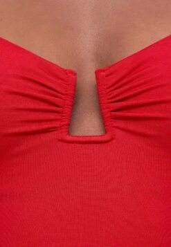 Oysho U-Neck HalterCostume Da BagnoRed Donna Moda Mare OY181G07Q-G11 13 Oysho U-Neck HalterCostume Da BagnoRed Donna Moda Mare OY181G07Q-G11 -Oysho Negozio 706235e1880a467192184e9bca708b33