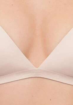 Oysho InvisibleReggiseno A TriangoloBeige Donna Intimo OY181A0VB-B11 -Oysho Negozio 7674ba830dac47e0a8b840ab157f0077