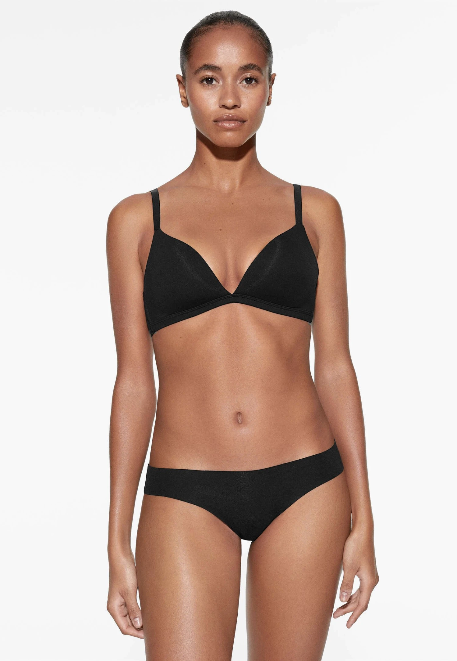 Oysho Push-UpReggiseno A TriangoloBlack Donna Intimo OY181A0V8-Q11 4 Oysho Push-UpReggiseno A TriangoloBlack Donna Intimo OY181A0V8-Q11 - immagine 2