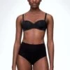 Oysho Invisible Laser CutSlipBlack Donna Intimo OY181R16D-Q11 -Oysho Negozio 8d1ab6a3250e4e3fab691a781b294b9e