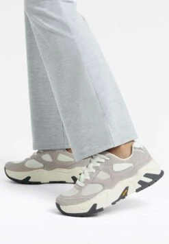 Oysho VIBRAM - Sneakers Basse - Grey