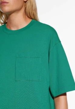 Oysho LongT-Shirt BasicGreen Donna T-shirt E Top OY121D077-M11 11 Oysho LongT-Shirt BasicGreen Donna T-shirt E Top OY121D077-M11 -Oysho Negozio 9af8b8a865ff493eb7eb1e68b09e13c8