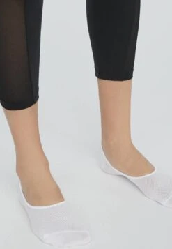 Oysho CalzeWhite Donna Calze OY181F0C1-A11 -Oysho Negozio a385ef4704d24b778e1991b91530033d