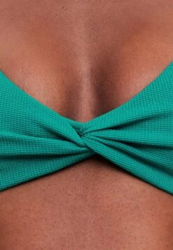 Oysho Halter TwistBikini Pezzo SopraTurquoise Donna Moda Mare OY181J0CK-L11 -Oysho Negozio ab627aa08d174d7cafeb197a8bf8af30