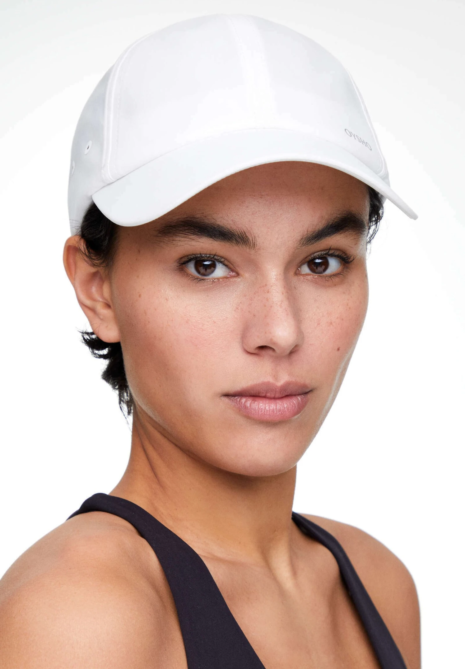 Oysho Logo CappellinoWhite Donna Cappelli E Foulard OY151B03G-A11 3 Oysho Logo CappellinoWhite Donna Cappelli E Foulard OY151B03G-A11