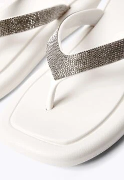 Oysho Jewel Beach - Infradito - White -Oysho Negozio b7db374abf6745759c36d2535a16328d