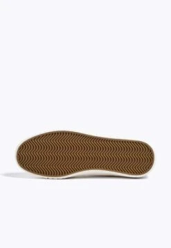 Oysho Retro Sneakers BasseWhite Donna Sneakers OY111A0CJ-A11 -Oysho Negozio b93d3223f59d4f8d86b2d9e985de9692