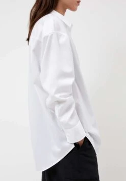 Oysho Easy Iron - Camicia - White -Oysho Negozio ca8e6f013dc744ef9a3a99ba5aa07753