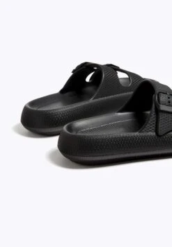 Oysho Buckle Moulded - Ciabatte Da Mare - Black 13 Oysho Buckle Moulded - Ciabatte Da Mare - Black -Oysho Negozio d114be3dfa63451688f39a1ee7e9be9e