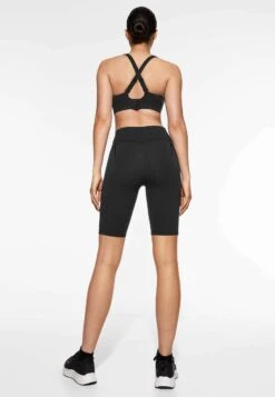 Oysho Compressive Raise Up Cycle ShortsBlack Donna Pantaloni OY121S03M-Q11 11 Oysho Compressive Raise Up Cycle ShortsBlack Donna Pantaloni OY121S03M-Q11 -Oysho Negozio d69aa4a010b141e78892d3cec5efe5d4