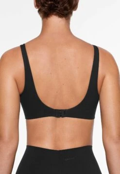 Oysho Light TouchReggiseno SportivoBlack Donna Intimo OY181A0RF-Q11 -Oysho Negozio da5f907fa1c1470c89fc6d2b2b2b53b2