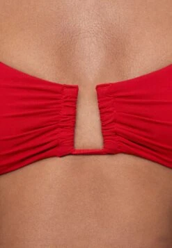 Oysho U-Neck Halter - Bikini Pezzo Sopra - Red -Oysho Negozio dd849f2713334b959b612fe9e1425c50