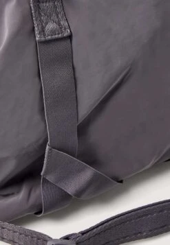 Oysho For Mat Borsa Per Lo SportLight Grey Donna Borse OY151H08N-C11 -Oysho Negozio df8b733a1ad149ae9a7c4843e5093307