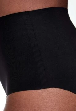 Oysho Invisible Laser CutSlipBlack Donna Intimo OY181R16D-Q11 -Oysho Negozio e4546e56a62642ffb90bda870b0a2ef2