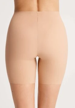 Oysho High-Waisted Invisible Laser-Cut CycleIntimo ModellanteSalmon Donna Intimo OY181C02F-H11 -Oysho Negozio e5ff09d77fb640189dbc50bb9b3756f1