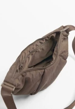 Oysho MINI QUILTED - Borsa A Tracolla - Dark Brown -Oysho Negozio f712a1ebaff14537b52c4e152bc93fb6