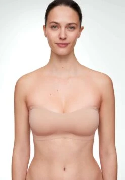 Oysho InvisibleWith Removable StrapsReggiseno Con Spalline RegolabiliSalmon Donna Intimo OY181A0VD-H11 -Oysho Negozio fc1c8e5995f24a949d7332b241d9027f