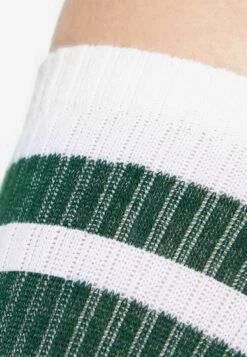 Oysho Stripe Sports ClassicCalzeDark Green Donna Calze OY181F0RG-M11 -Oysho Negozio ff746a93f60e46be995be7a94b21d701